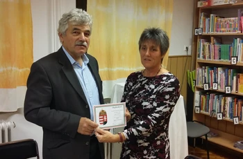 Angler Éva Helyi Választási Bizottság elnöke az új képviselő-testülettel